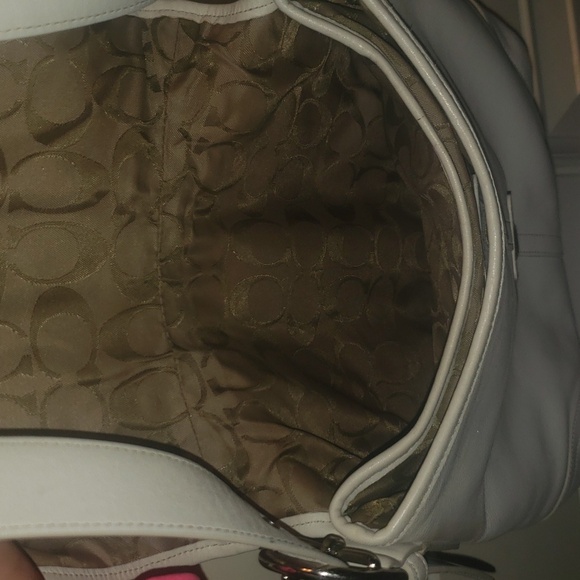 Vintage Coach Crossbody Bag - Picture 4 of 10